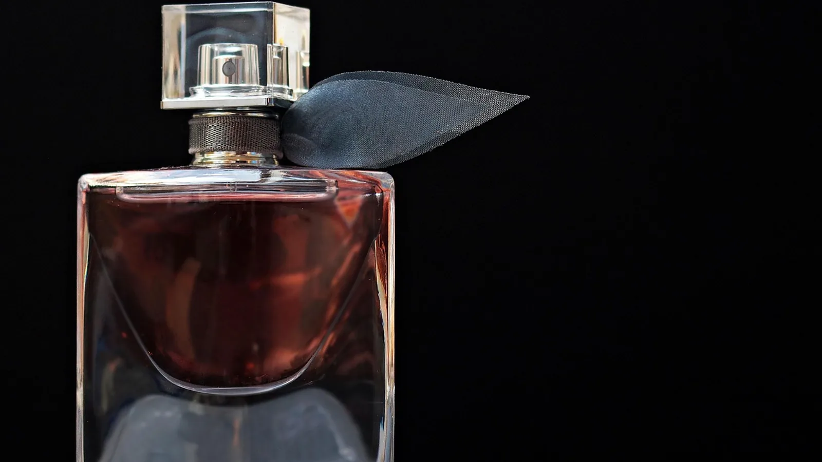 Eclat Mon Parfum: piramida zapachowa i trwałość wody perfumowanej